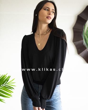 Polera Aryanna Black