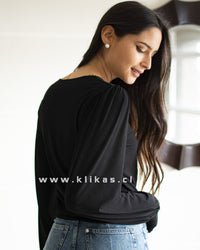 Polera Aryanna Black